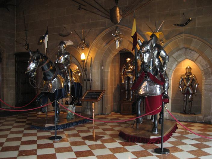 WarwickCastle3.jpg