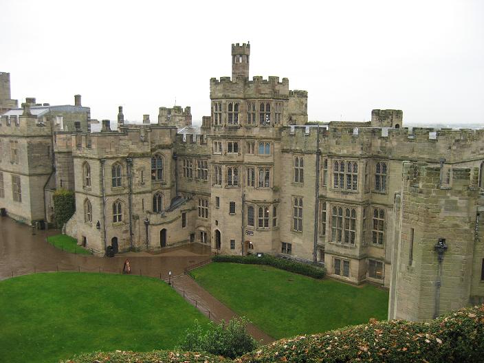 WarwickCastle4.jpg